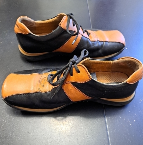 Vintage Leather Skechers Made In Italy - Picture 1 of 10